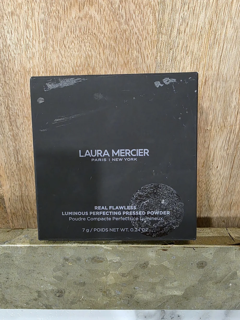laura mercier- Translucent Honey Face Powder